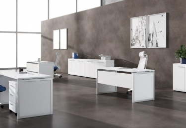 Стол письменный Skyland XTEN-QP XQPST 167 Белый