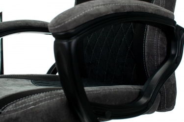 Кресло игровое Zombie Бюрократ VIKING 6 KNIGHT B FABRIC Черный