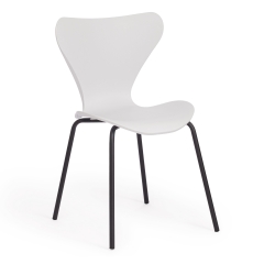 Стул Tetchair Jacobsen mod DC 102 пластик/металл, 50 х 46 х 82 см , белый 018/черный