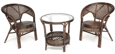 ТЕРРАСНЫЙ КОМПЛЕКТ Tetchair PELANGI стол со стеклом + 2 кресла /без подушек/ ротанг, кресло 65х65х77см, стол диаметр 64х61см, walnut грецкий орех