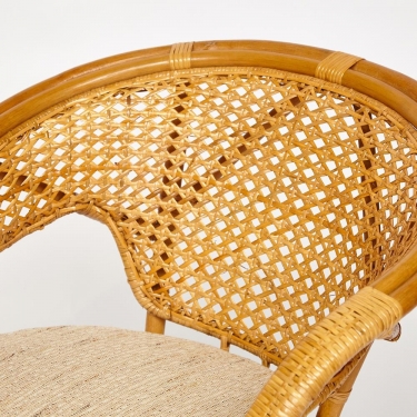 ТЕРРАСНЫЙ КОМПЛЕКТ Tetchair PELANGI стол со стеклом + 2 кресла /без подушек/ ротанг, кресло 65х65х77см, стол диаметр 64х61см, Honey мед