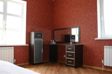 Мебель для спальни 3 (Дамский столик Венге. Цена образца: от 35 500 руб.)