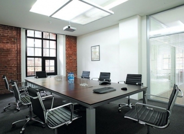 Light B Кресло для руководителя Profoffice 16090B 4GI1602 TP 949