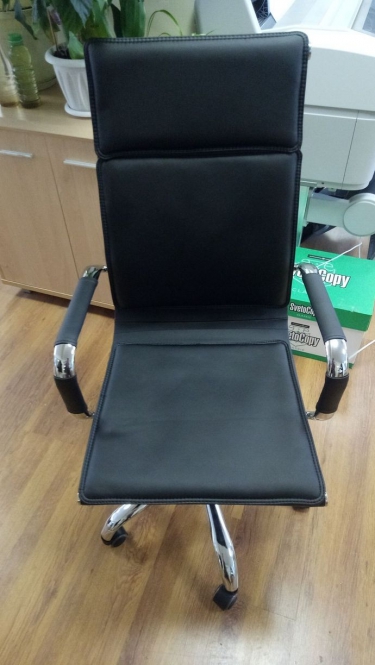 Кресло руководителя College CLG-617 LXH-A Black