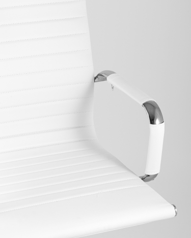 Кресло руководителя Stool Group TopChairs City Белое