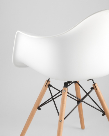 Стул Stool Group Eames DAW Белый