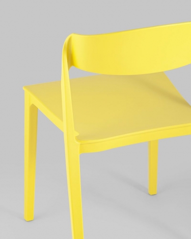 Стул пластиковый Stool Group Moris Желтый