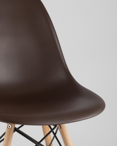 Стул Stool Group Eames DSW Коричневый