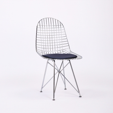 Стул обеденный Stool Group Eiffel из хромированного металла с черной подушкой из экокожи